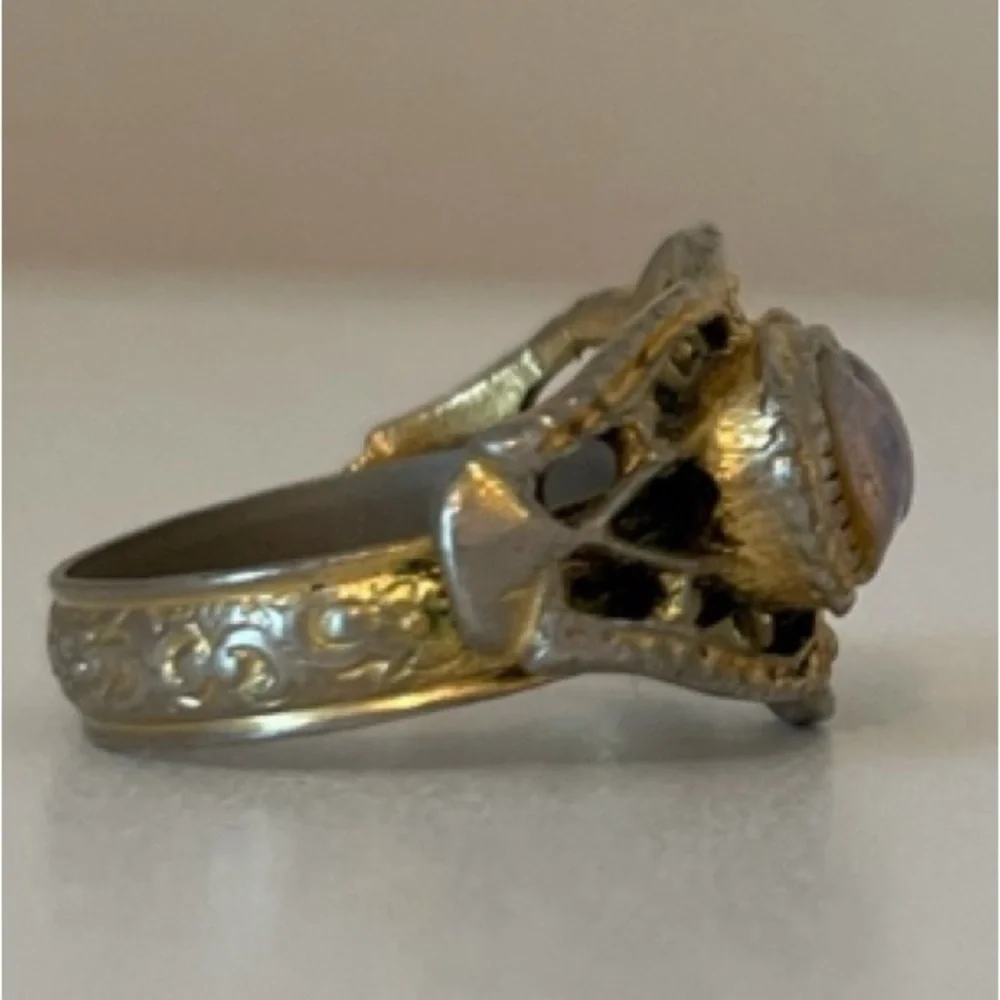 Elegant Vintage Ring 3 Stone Bezel Opal Moonstone Delicate Ornate Gold Filigree